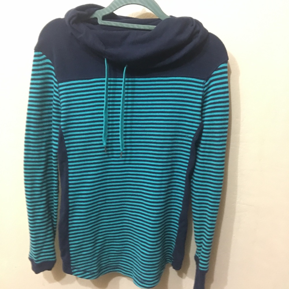 *3 for $20* Eddie Bauer wide neck pullover hoodie